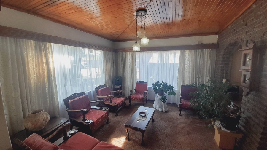3 Bedroom Property for Sale in Kameeldrift-Wes North West